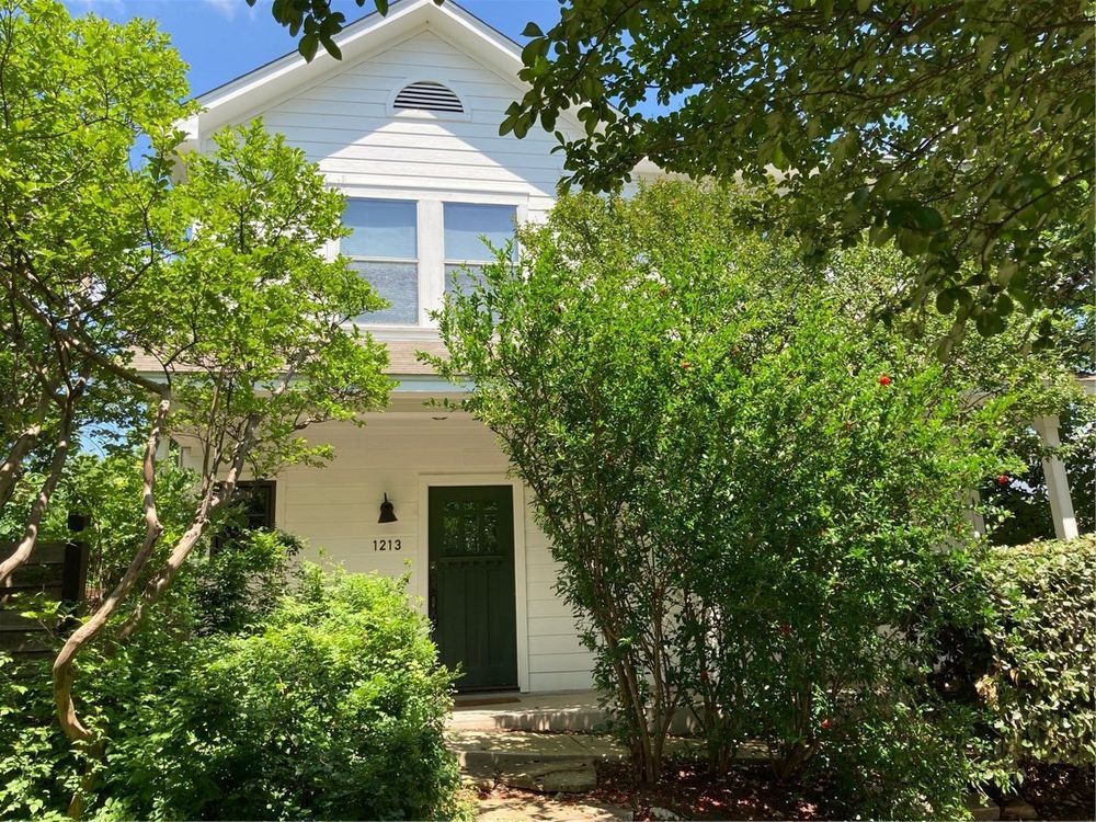 Primary Photo - Amazing home in super location