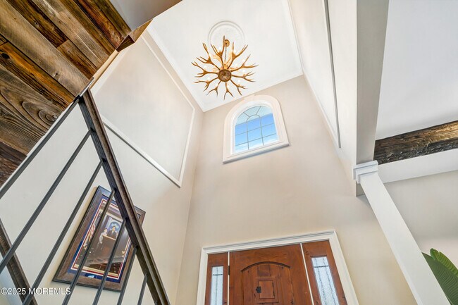 Foto del edificio - 909 Brookside Ave