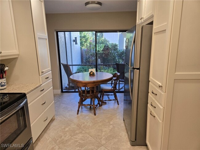 Foto del edificio - 15400 Cedarwood Ln