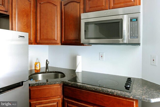 Foto del edificio - 1107 N Lee St