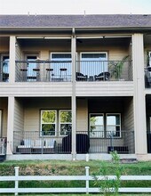 Building Photo - 17570 Hwy 105 W