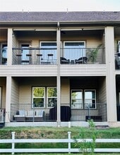 Building Photo - 17570 Hwy 105 W