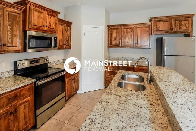 Foto del edificio - 4 Bedroom Pet-Friendly Home in Kansas City...