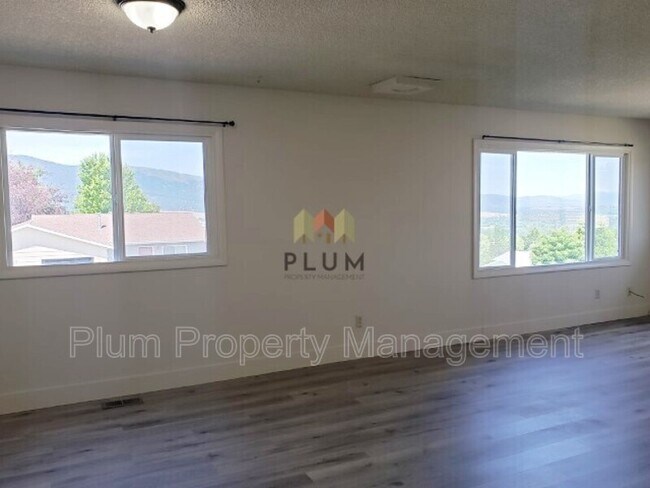 Building Photo - 5602 Bridger Ct