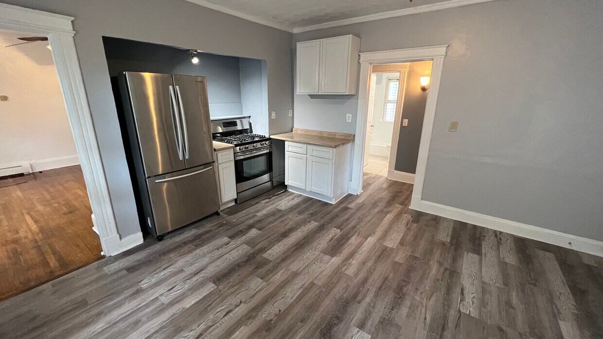 24 Irving St, Hartford, CT 06112 House Rental in Hartford, CT