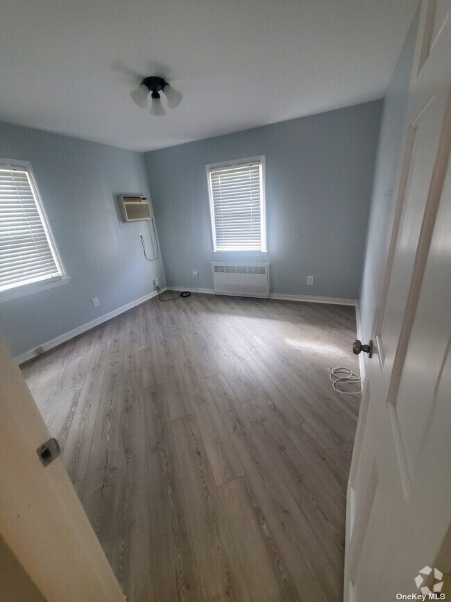 Apartments For Rent in Merrick NY 8 Rentals