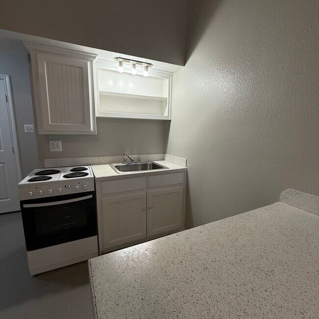 Foto del edificio - $500 Off 1st Full Month!* All Utilities In...