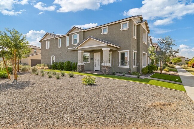 Foto del edificio - 25826 N 20th Ln