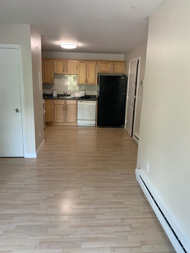 Foto del edificio - 29 Old Hackett Hill Rd