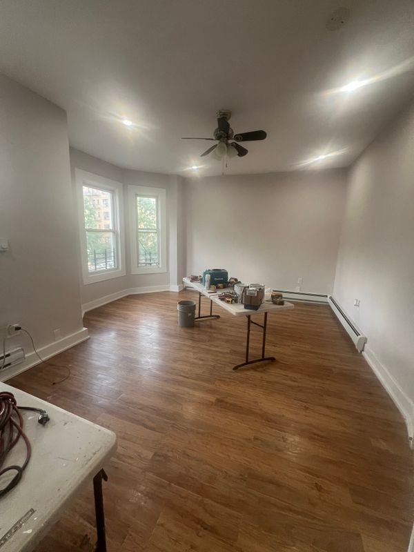 Building Photo - 2069 Crotona Ave