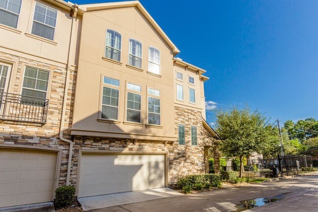 Building Photo - 1306 Bobbitt Pl Ln
