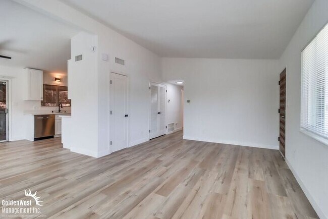 Foto del edificio - Charming 3Bdm 2Ba Home in Spring Valley!