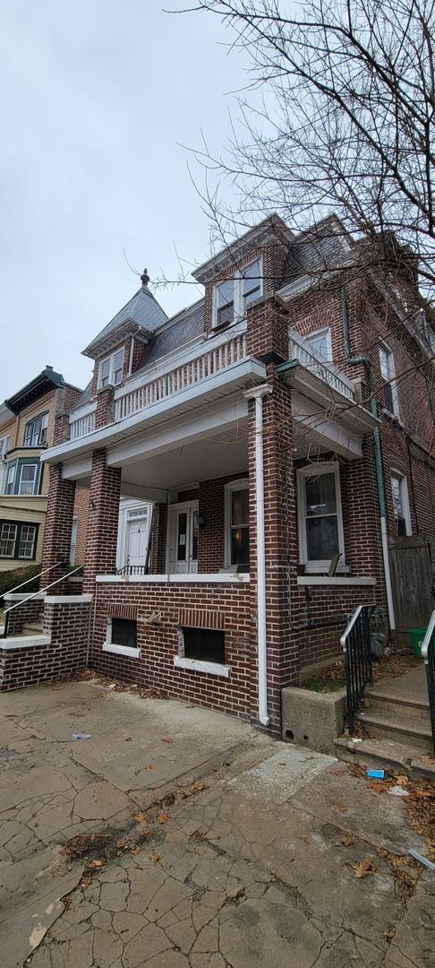 Foto del edificio - 1441 Linden St