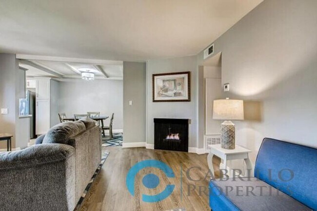 Building Photo - 5350 Baltimore Dr