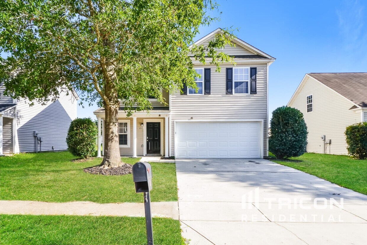 Foto principal - 225 Meyer Ln