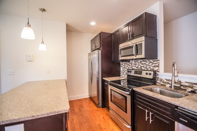 Foto del edificio - 3614 Spring Garden St