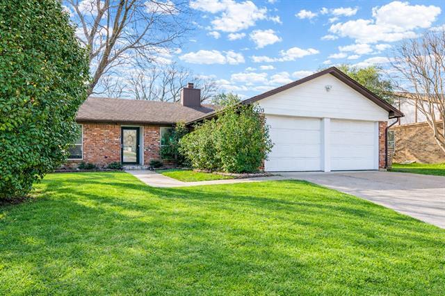 Building Photo - 2413 Meadow Ct