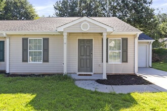 Building Photo - 232 Tamarack Dr