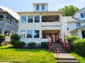 Building Photo - 542 Colfax Ave