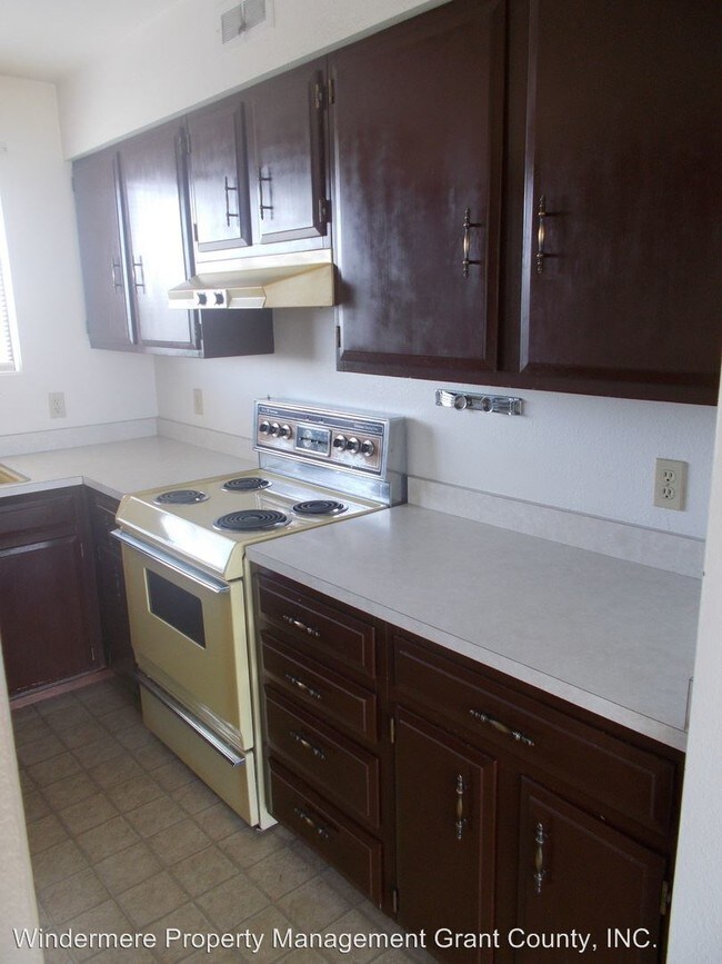 Foto del edificio - 9548 Goodrich Rd SE
