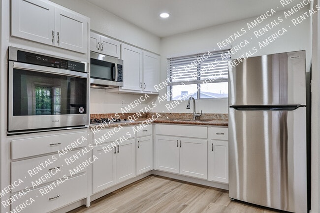 Foto del edificio - 12450 N Augusta Dr