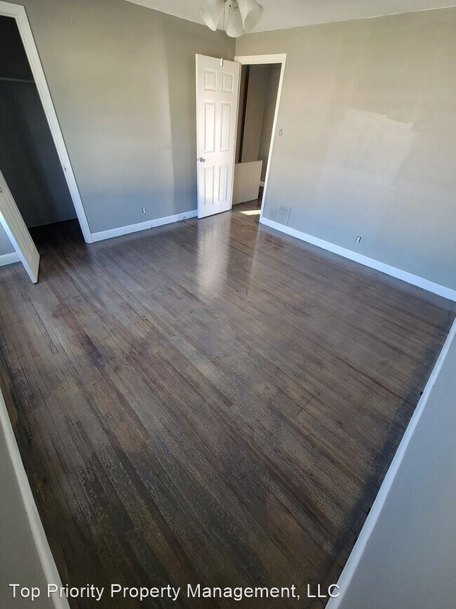 Foto del edificio - 2 br, 1 bath House - 1240 W Mullan Ave