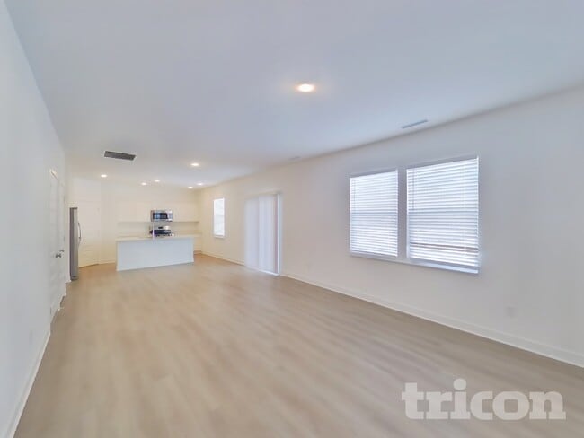 Building Photo - 11818 Moorfield Ln