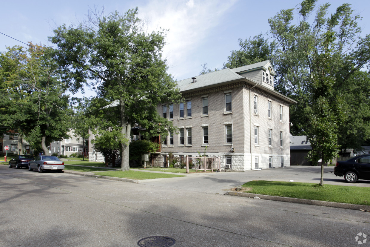 Primary Photo - 501 Green St