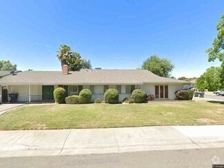 Building Photo - 6780 Havenside Dr