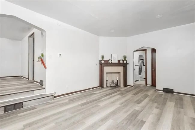Foto del edificio - 228 E Agnew Ave