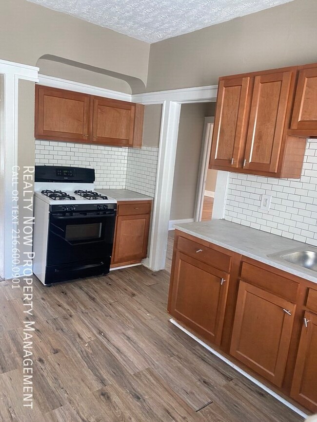 Building Photo - 3536 Hildana Rd
