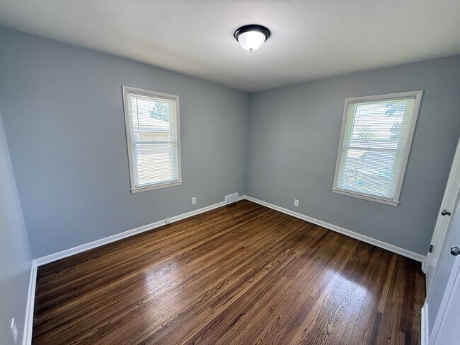 Foto del edificio - 5331 N 45th St