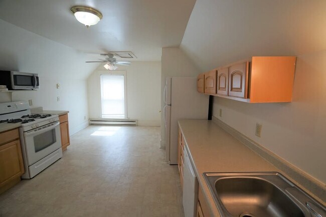 Foto del edificio - 345 W Doty St