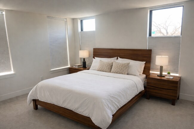 Foto del edificio - 889 30th St