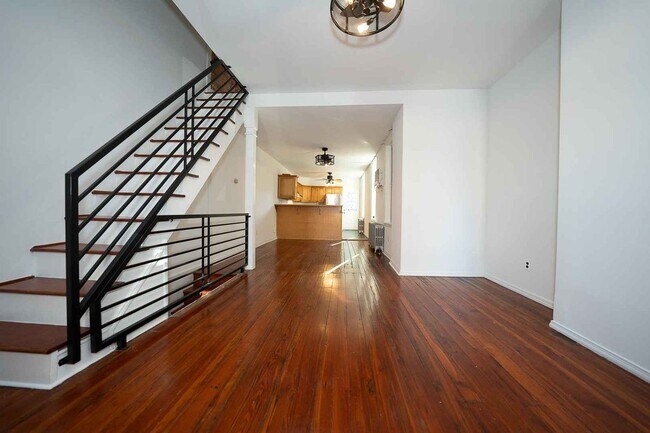 Foto del edificio - 1504 E Palmer St