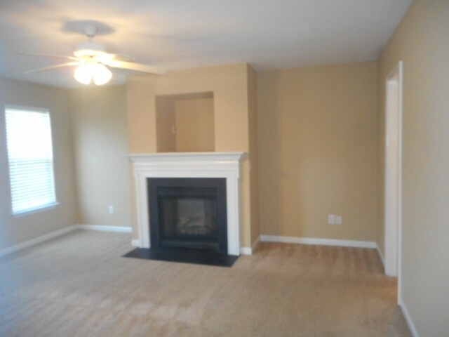 Foto del edificio - 2307 Sidney Porter Drive