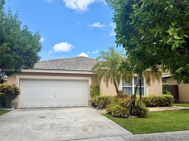 Foto del edificio - 7557 SW 164th Ct