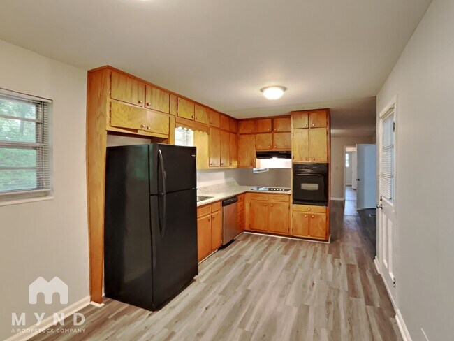 Building Photo - 626 Emerald Dr