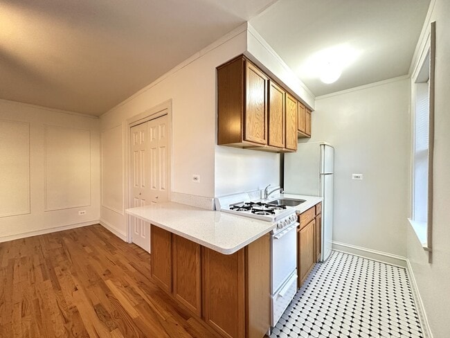 Foto del edificio - 4527 N Ashland Ave