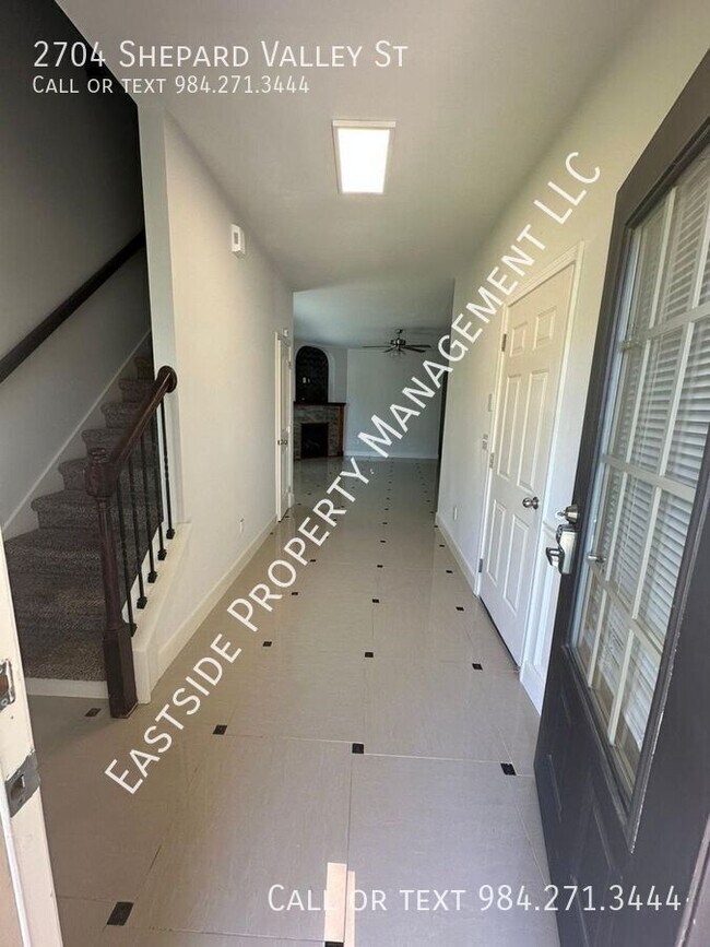 Foto del edificio - 2704 Shepherd Valley St