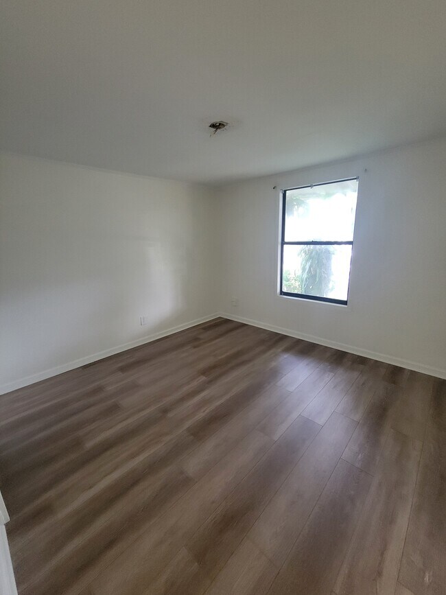 Bedroom - 4079 E Michigan St