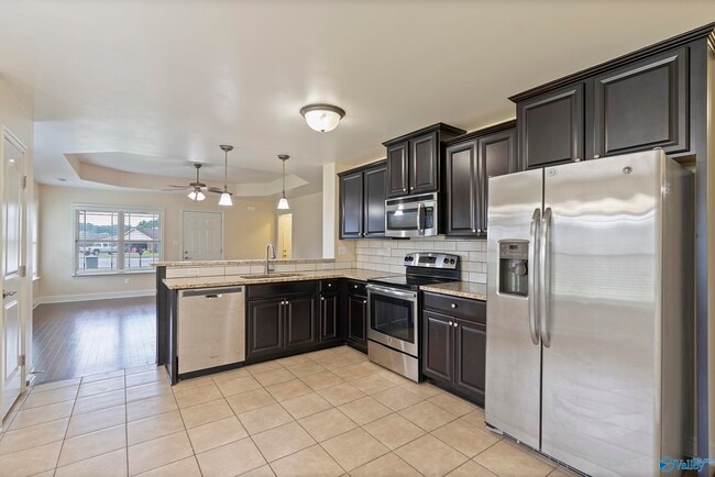 Building Photo - 15828 Coach House Ct NW