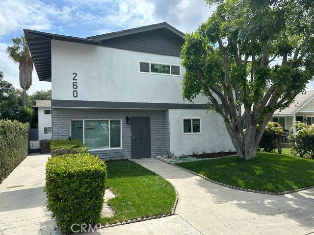 Foto principal - 260 Linda Rosa Ave