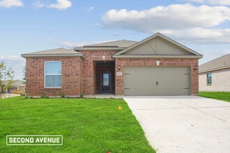 Building Photo - 2005 Erlinda Dr