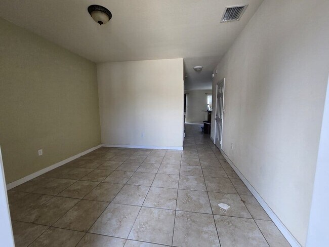 Building Photo - 23900 SW 117th Ct