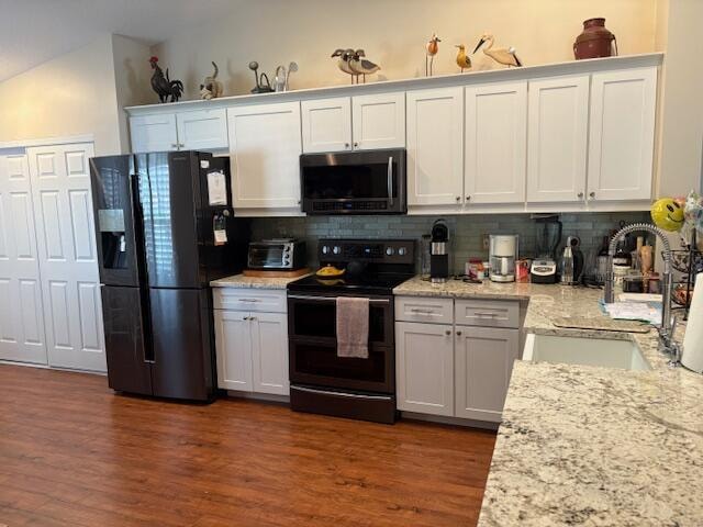 Foto del edificio - 5582 Royal Lake Cir