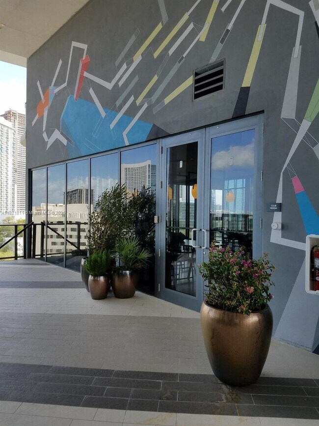 Foto del edificio - 3401 NE 1st Ave