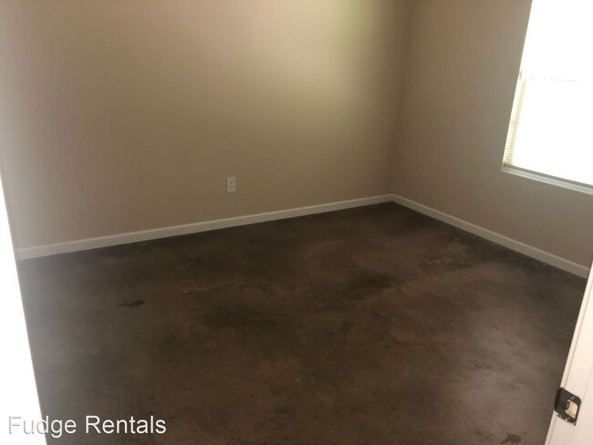 Foto del edificio - 4 br, 4 bath House - 411 Shady Park Cove