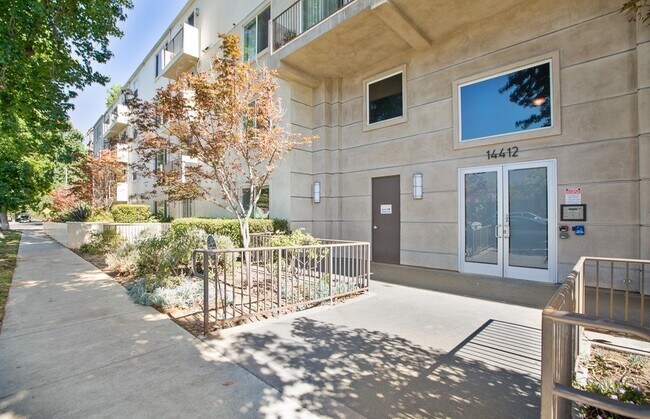 Foto del edificio - 14412 Killion St