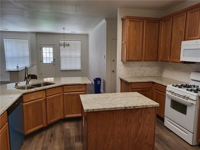 Foto del edificio - 1105 Black Locust Drive West